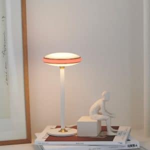 ØS1 bordlampe med Node, hvid/messing