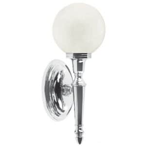 Dryden Badeværelseslampe i messing og glas H35 cm 1 x G9 LED - Poleret krom/Hvid