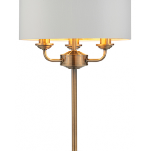 Highclere Bordlampe i metal og tekstil H50 cm 3 x E14 - Antik messing/Vintage hvid
