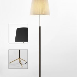 Pie de salón Gulvlampe G3 sort/messing